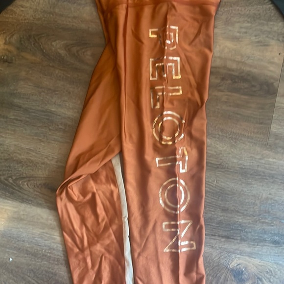 Peloton Pants - RARE HTF Peloton Leggings Jess King Edition Playfull Size L
